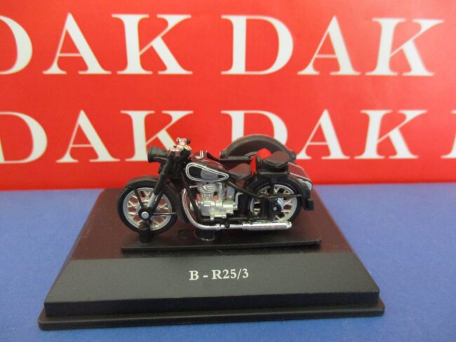 Die cast 1/43 Modellino Moto BMW R-25/3 + Sidecar by Cararama