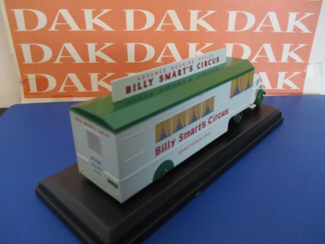 Die cast 1/76 Modellino Camion Bedford OX Booking Trailer Billy Smart's - immagine 3