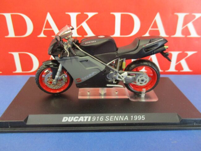 Die cast 1/24 Modellino Moto Ducati 916 Senna 1995