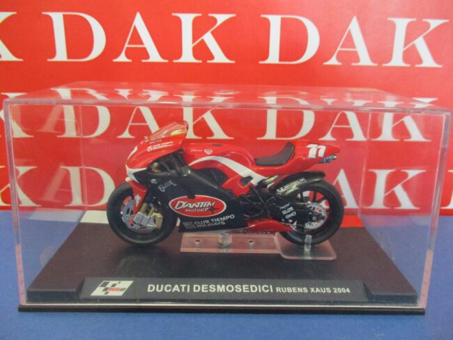 Die cast 1/24 Modellino Moto Ducati Desmosedici Rubens Xaus 2004 - immagine 4