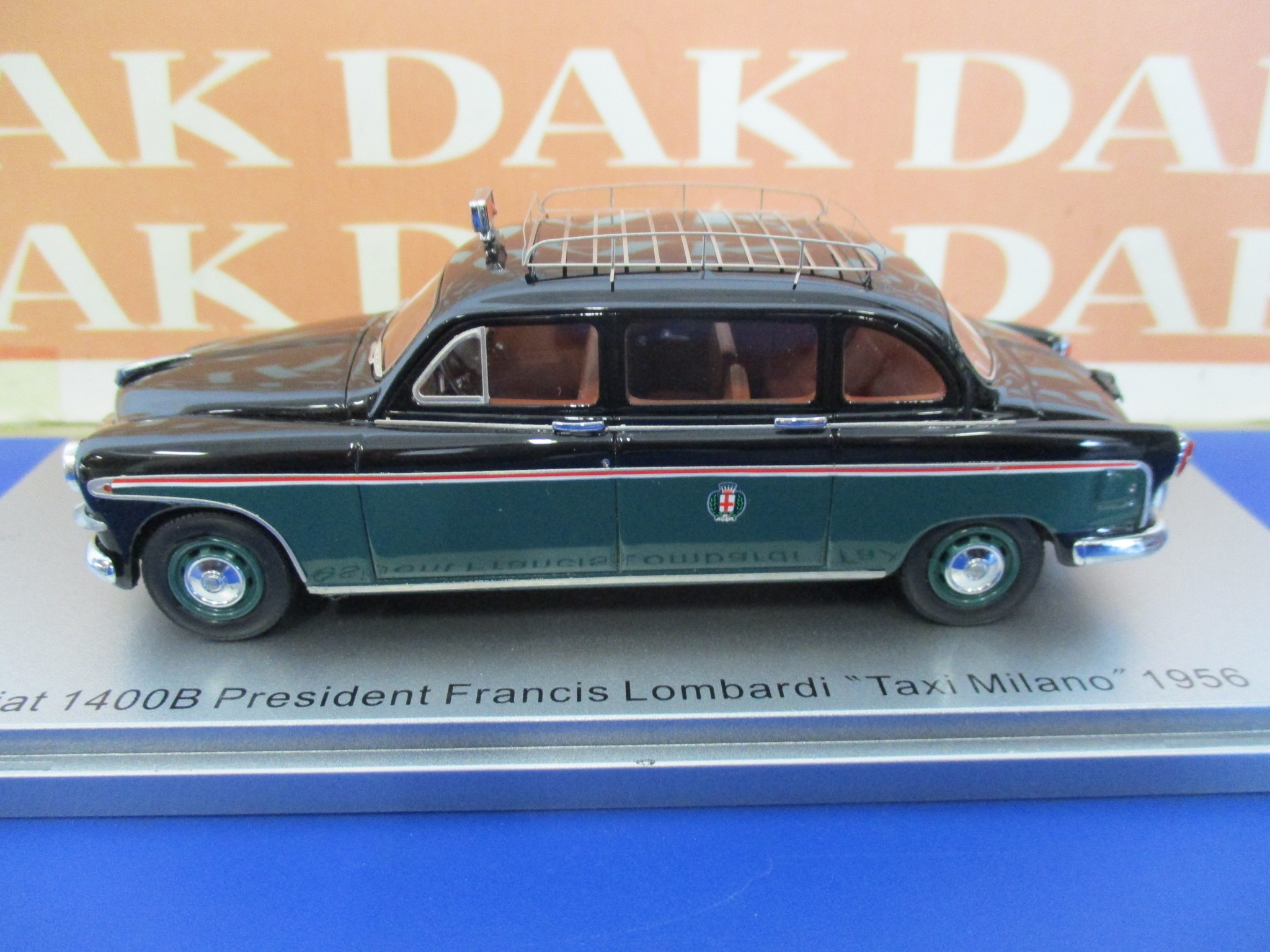 1/43 Modellino Auto Fiat 1400B President Francis Lombardi Taxi Milano 1956  Kess