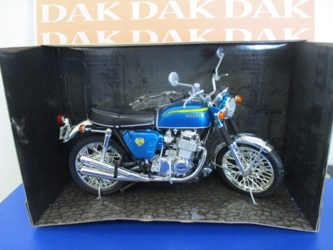 Die cast 1/12 Modellino Moto Honda CB 750 Four blue metallic by Joy City