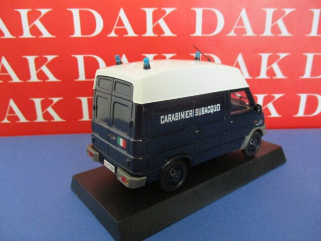 Die cast 1/43 Modellino Furgone Carabinieri Iveco Turbo Daily 1992 - immagine 3