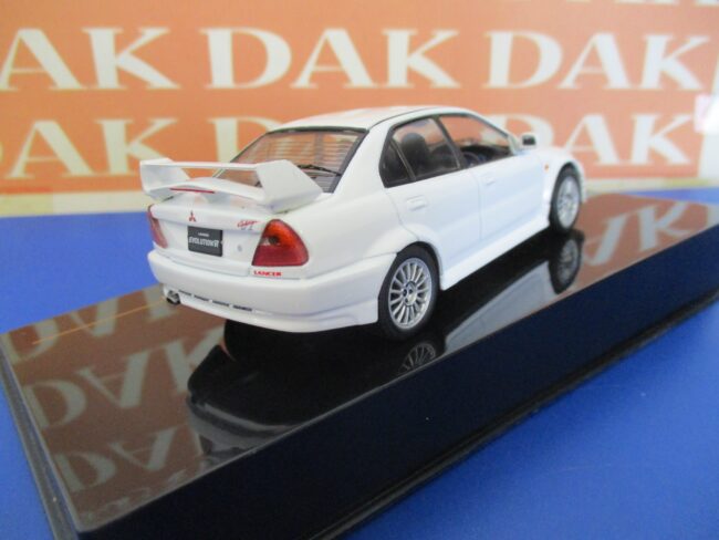 Die cast 1/43 Modellino Auto Mitsubishi Lancer EVO VI 1999 White by Ixo - immagine 3