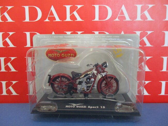 Die cast 1/24 Modellino Moto Guzzi Sport 15 by Starline