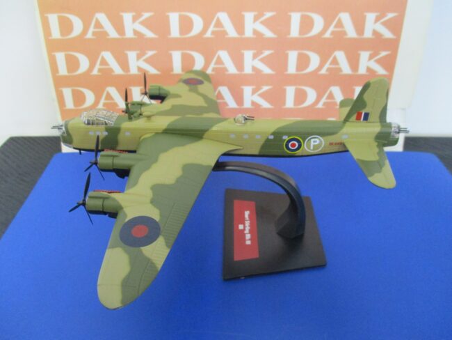 Die cast 1/144 Modellino Aereo Aircraft Short Stirling MKIII BK 649 RAF UK - immagine 2