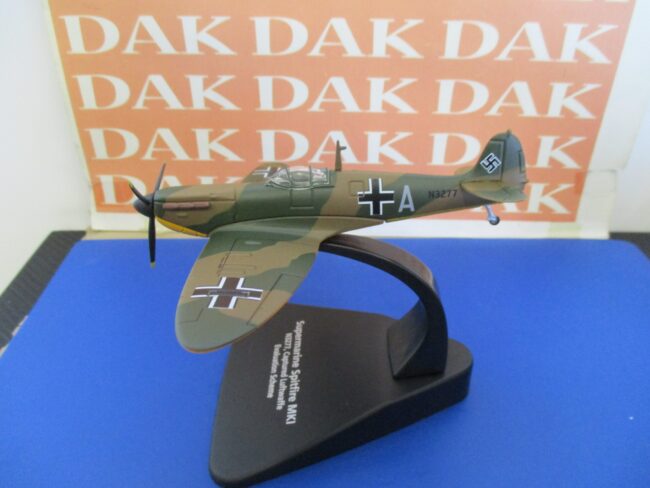 Die cast 1/72 Modellino Aereo Aircraft Supermarine Spitfire MkI Captured Lutwaff - immagine 2