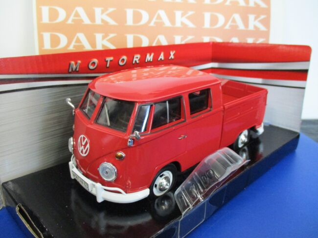 Die cast 1/24 Modellino Furgone Volkswagen T1 Double Cab Pick Up rosso Motor Max