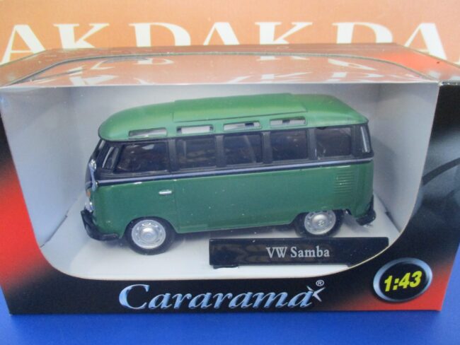 Die cast 1/43 Modellino Furgone Volkswagen T1 Samba verde by Cararama - immagine 4