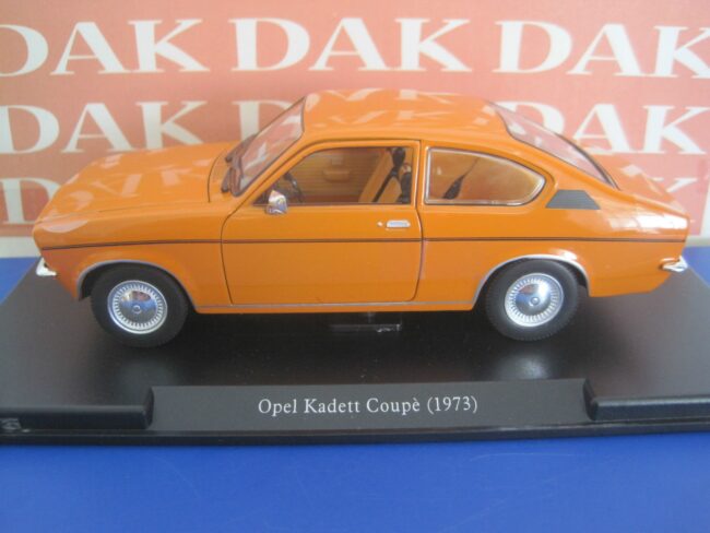 Die cast 1/24 Modellino Auto Opel Kadett Coupè 1973