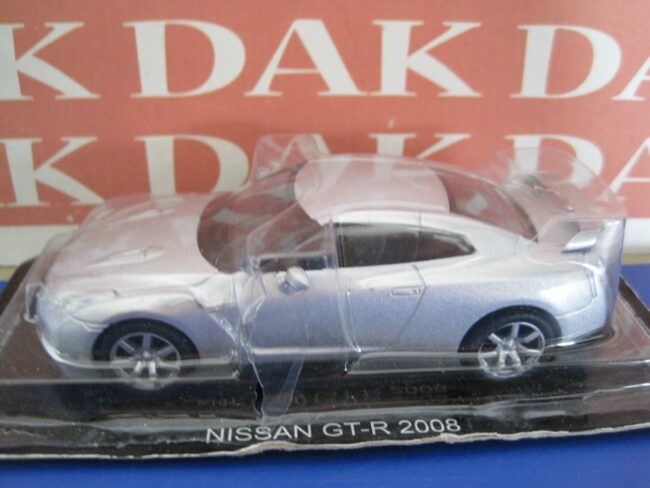 Die cast 1/43 Nissan GT-R 2008