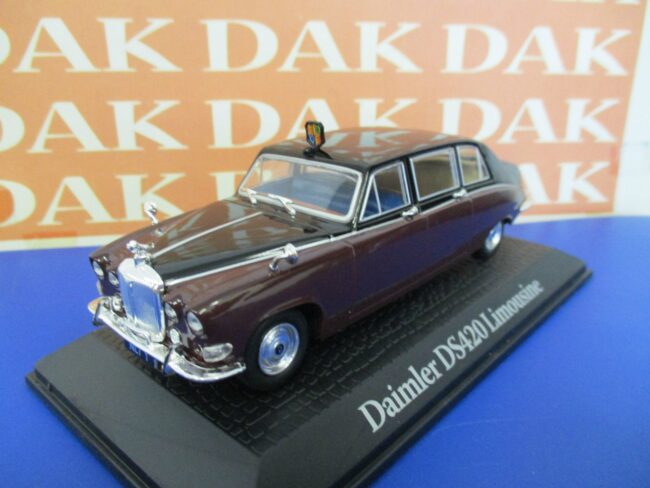 Die cast 1/43 Presidential Daimler DS420 Limousine Queen Mother UK 1970 by Norev