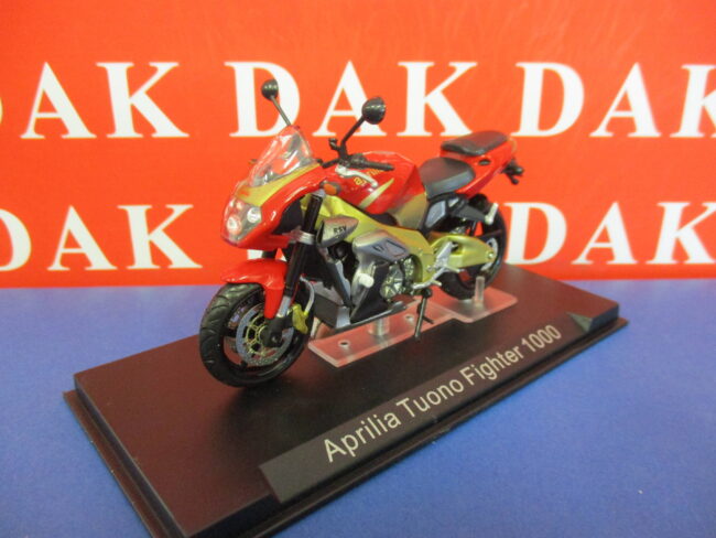 Die cast 1/24 Modellino Moto Aprilia Tuono Fighter 1000 - immagine 2