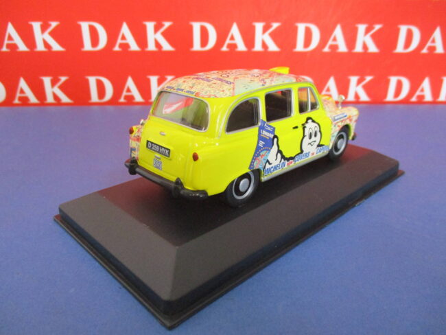 Die cast 1/43 Modellino Auto Taxi London Austin LTI FX4 Michelin - immagine 3