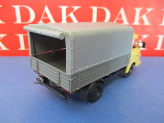 Die cast 1/43 Modellino Camion Barkas B1000 HP by Ist - immagine 3