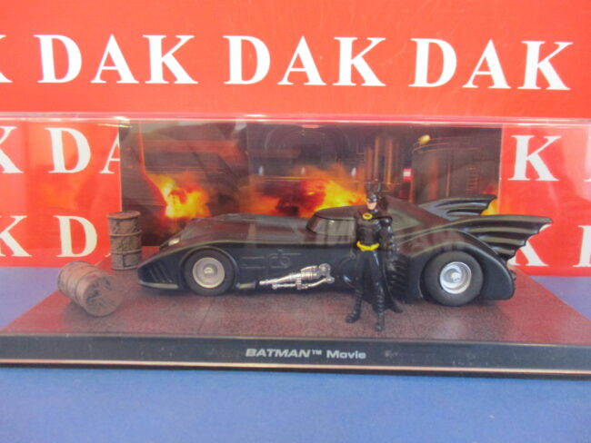 Die cast 1/43 Modellino Auto Diorama Batman con Batmobile - immagine 4