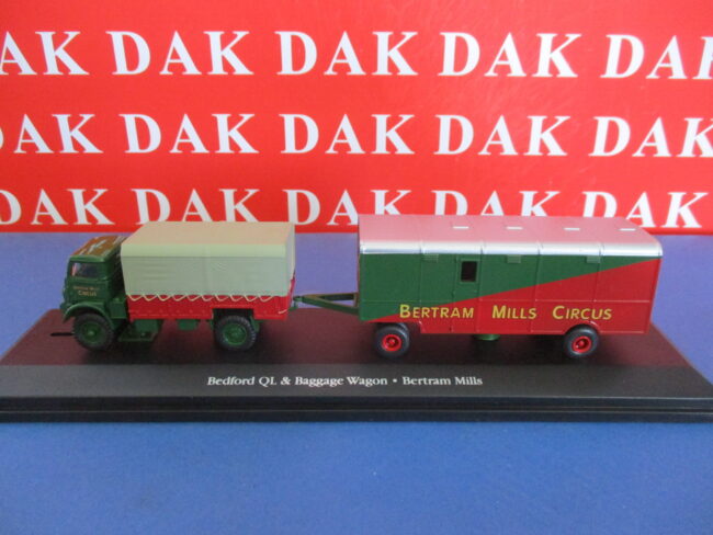 Die cast 1/76 Modellino Camion Bedford QL - Baggage Wagon Bertram Mills Circus