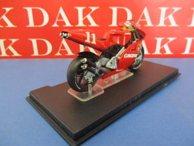 Die cast 1/24 Modellino Moto GP Cagiva 500 John Kocinski 1994 - immagine 3