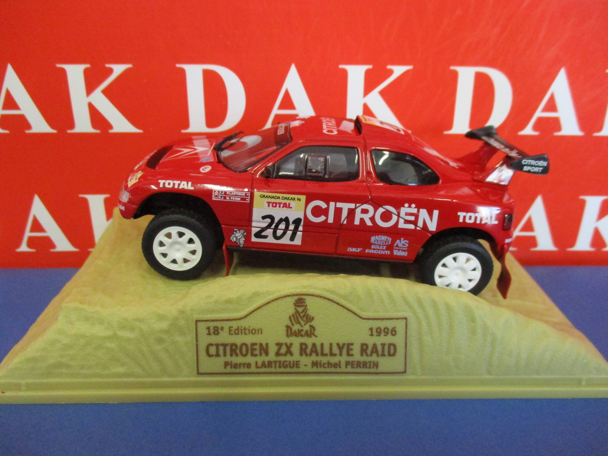 Voiture miniature Citroen ZX rallye raid Dakar 1996 1/43 Pierre