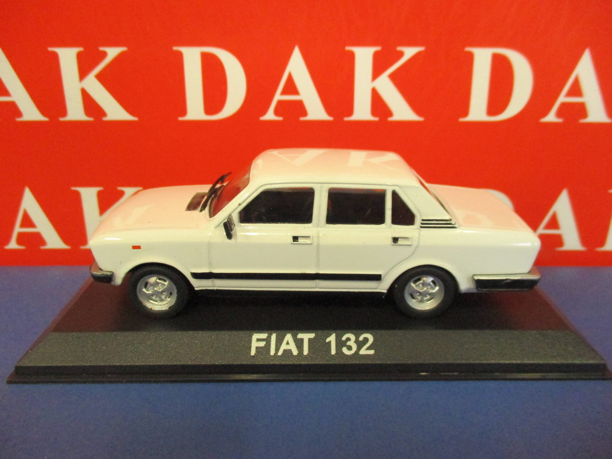 The cast 1/43 model car Fiat 132