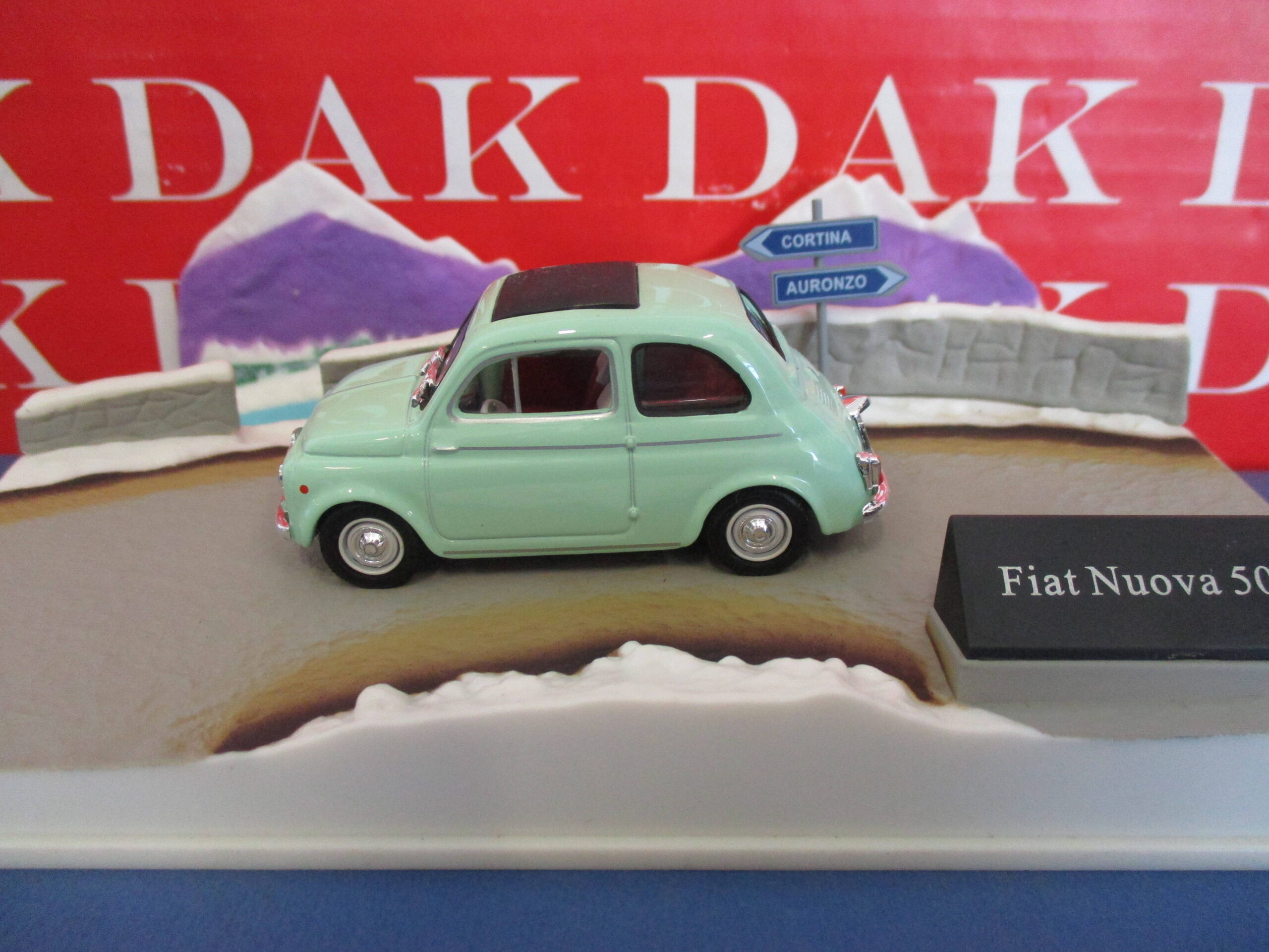 Die cast 1/43 Modellino Auto Diorama Fiat 500 MyCar Francis Lombardi Blu