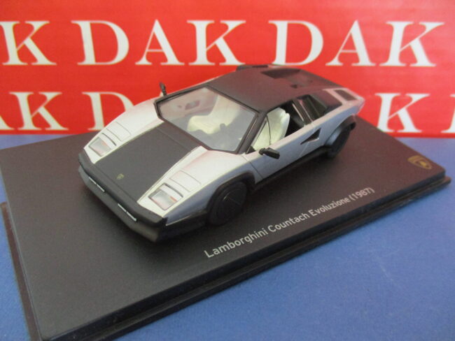 Die cast 1/43 Modellino Auto Lamborghini Countach Evoluzione 1987 - immagine 2