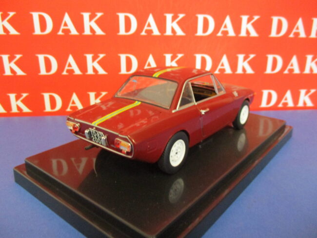 Die cast 1/24 Modellino Auto Lancia Fulvia Coupe Rally 1.3 HF 1967 - immagine 4