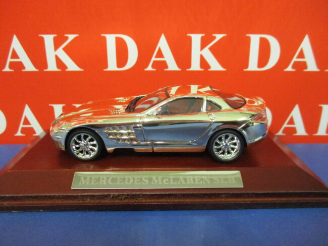 Die cast 1/43 Modellino Auto Mercedes Mclaren SLR cromata