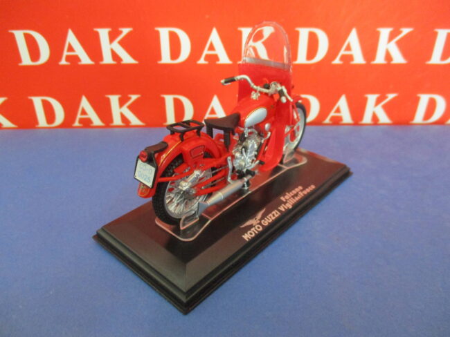 Die cast 1/24 Modellino Moto Moto Guzzi Falcone Vigili del Fuoco by Starline - immagine 5