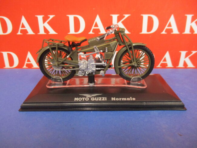 Die cast 1/24 Modellino Moto Guzzi Normale by Starline