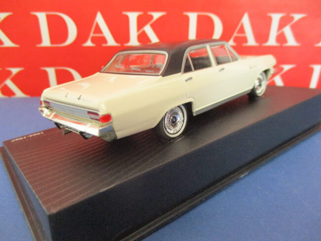 Die cast 1/43 Modellino Auto Opel Diplomat V8 Limousine 1964-67 - immagine 3