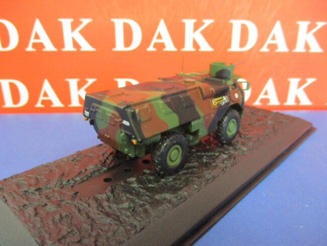 Die cast 1/72 Modellino Carro Armato Tank Saviem VAB 150e Reg. Inf. France 1990 - immagine 3