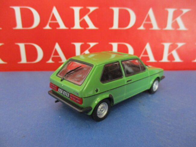 Die cast 1/43 Modellino Auto Volkswagen Golf MKI Verde by Ist - immagine 3