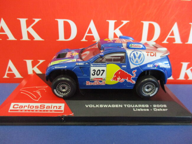 Die cast 1/43 Modellino Auto Volkswagen Touareg 2000 Red Bull Dakar 2006 C.Sainz - immagine 2