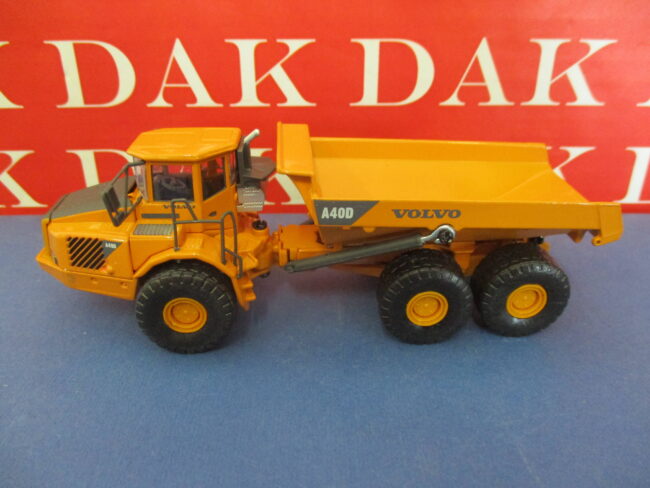 Die cast 1/87 Modellino Mezzo Movimento Terra Volvo A40D - Dump Truck