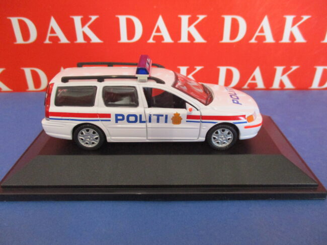 Die cast 1/43 Modellino Auto Polizia Police Volvo V70 SW 2002 Norway - immagine 4