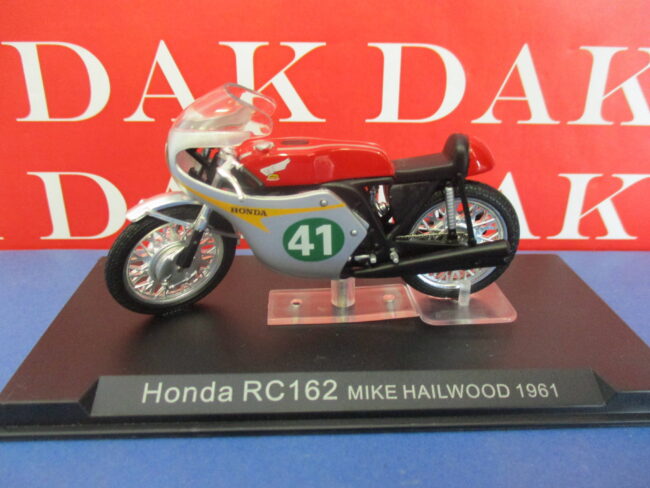 Die cast 1/24 Modellino Moto GP Honda RC 162 Mike Hailwood 1961