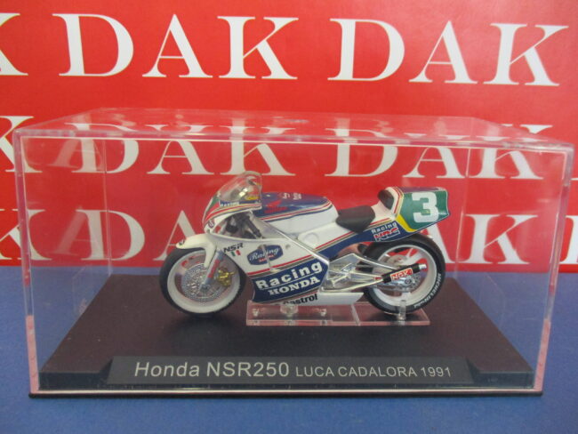 Die cast 1/24 Modellino Moto GP Honda NSR250 Luca Cadalora 1991 - immagine 4