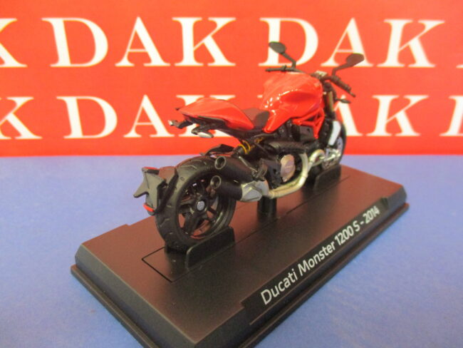 Die cast 1/24 Modellino Moto Ducati Monster 1200 S 2014 - immagine 3