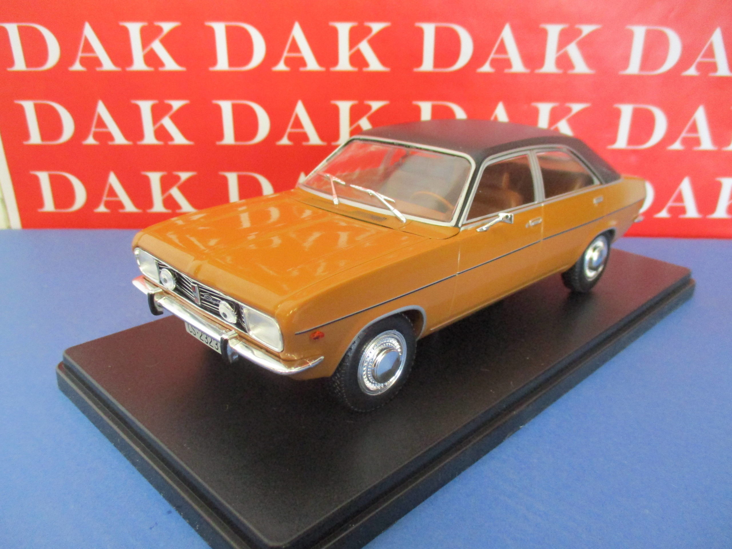 Die cast 1/24 Modellino Auto Chrysler 180 1975