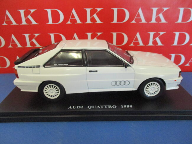 Die cast 1/24 Modellino Auto Audi Quattro 1980