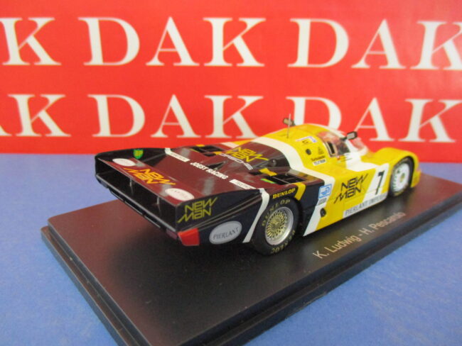 Die cast 1/43 Modellino Auto Porsche 956 24H Le Mans 1984 H. Pescarolo - immagine 3