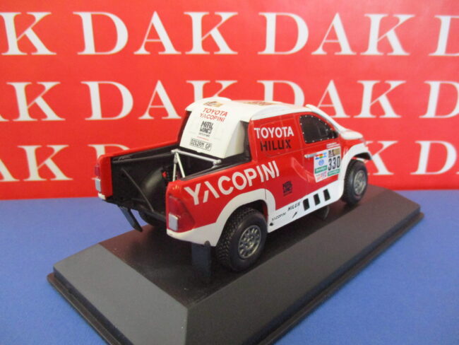 Die cast 1/43 Modellino Auto Toyota Hilux Rally Dakar 2017 A. Iacopini - immagine 3