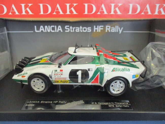 Die cast 1/18 Modellino Auto Lancia Stratos HF Rally Safari 1976 B. Waldegard