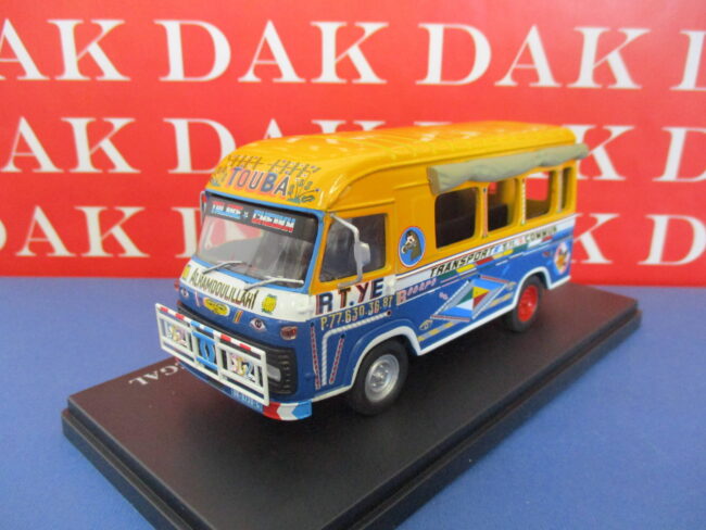 Die cast 1/43 Modellino Minibus Saviem SG2 MBZ 35 Taxi Brousse Senegal