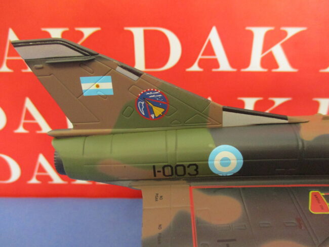 Die cast 1/72 Modellino Aereo Aircraft Dassault Mirage IIIEA 1982 Argentina - immagine 4