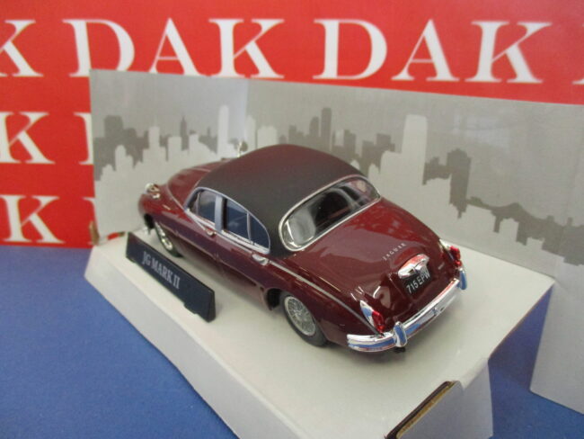 Die cast 1/43 Modellino Auto Jaguar MKII Inspector Morse by Cararama - immagine 3