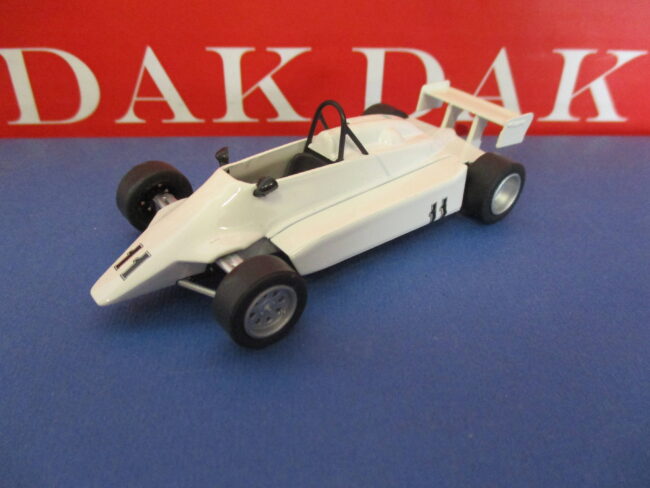 Die cast 1/43 Modellino Auto Formula Estonia 21 - immagine 2