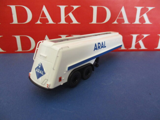 1/87 Modellino Camion Truck Fiat 690 T Cisterna Aral by Brekina - immagine 8