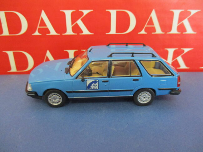 Die cast 1/43 Modellino Diorama Auto Renault 18 TS Break Telecom - immagine 3